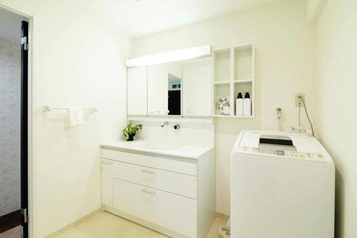 Bhotel La-Shante - 5 Mins Walk To The Peacepark & 2Br 10 Ppl #101 Hiroshima Eksteriør billede